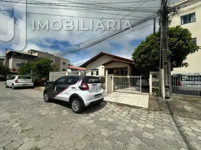 Flat com 4 Quartos à venda, 215m² no Ingleses do Rio Vermelho, Florianópolis