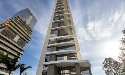 Apartamento com 3 Quartos à venda, 198m² no Campina do Siqueira, Curitiba