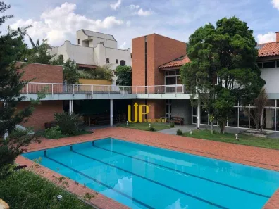 Imóvel Comercial com 6 Quartos para alugar, 1550m² no Vila Tramontano, São Paulo