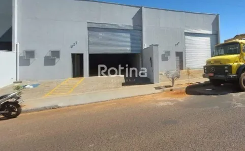 Ponto Comercial para alugar, 250m² no Bosque dos Buritis, Uberlândia