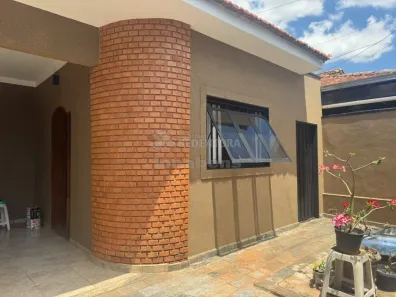 Casa com 3 Quartos à venda, 130m² no Conjunto Habitacional São Deocleciano, São José do Rio Preto