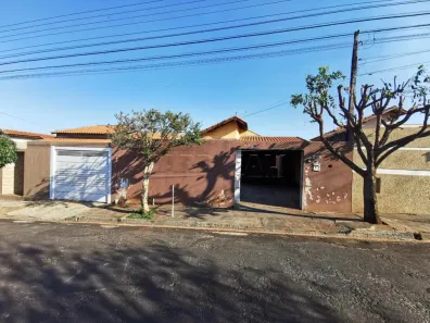Casa com 2 Quartos à venda, 95m² no Parque Gramado II, Araraquara