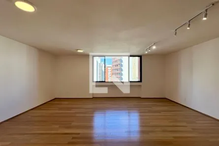 Apartamento com 3 Quartos à venda, 134m² no Cerqueira César, São Paulo