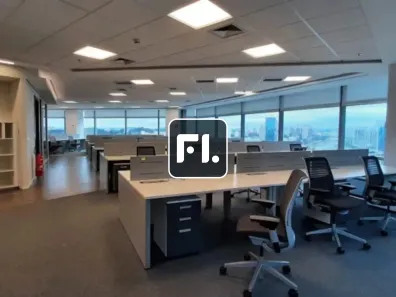 Sala Comercial para alugar, 975m² no Itaim Bibi, São Paulo
