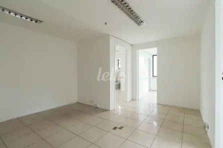 Sala Comercial para alugar, 72m² no Santa Cecília, São Paulo