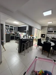 Casa de Condomínio com 3 Quartos à venda, 115m² no Aclimação, Uberlândia