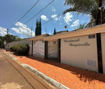 Casa de Condomínio com 3 Quartos à venda, 190m² no Goiânia 2, Goiânia