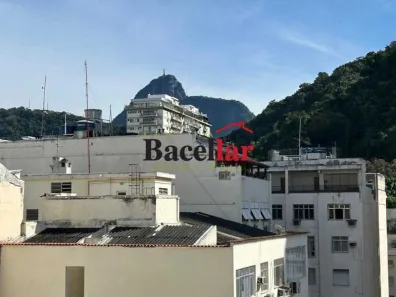 Apartamento com 3 Quartos para alugar, 116m² no Copacabana, Rio de Janeiro