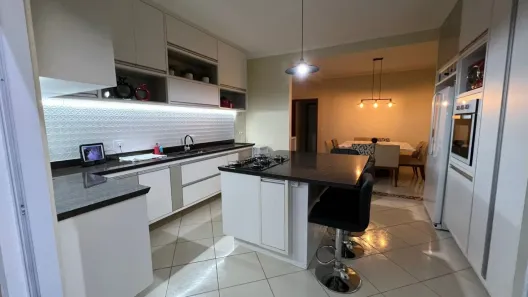 Sobrado com 3 Quartos à venda, 206m² no Residencial Bosque dos Ipês, São José dos Campos