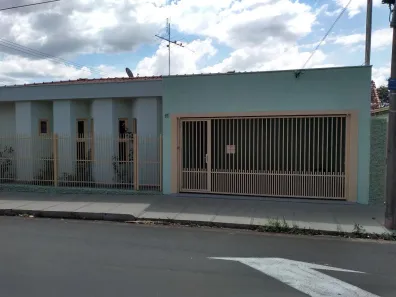 Casa com 3 Quartos à venda, 170m² no Vila Monteiro (Gleba I), São Carlos