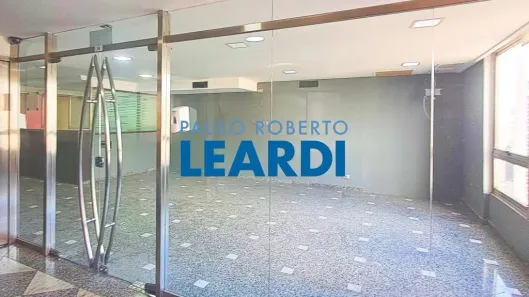 Ponto Comercial para alugar, 216m² no Jardim Paulistano, São Paulo