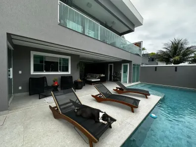 Casa de Condomínio com 4 Quartos à venda, 400m² no Recreio dos Bandeirantes, Rio de Janeiro
