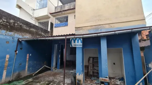 Casa com 2 Quartos à venda, 175m² no Centro, São Gonçalo