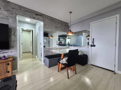 Apartamento com 2 Quartos à venda, 57m² no Jardim Marilu, Carapicuíba