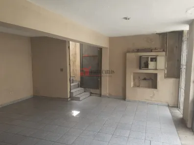 Casa com 2 Quartos à venda, 147m² no Santo Antônio, Osasco
