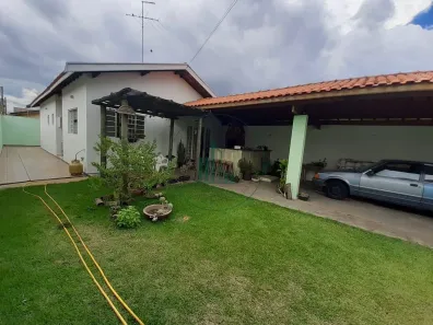 Casa com 3 Quartos à venda, 133m² no Pompéia, Piracicaba