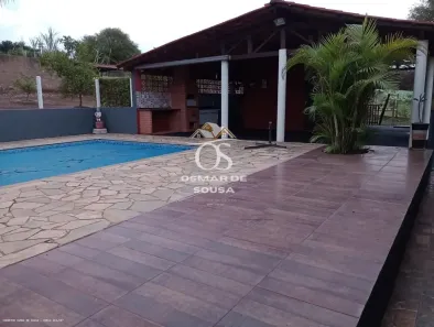 Fazenda/Sítio com 3 Quartos à venda, 2000m² no Centro, Tatuí