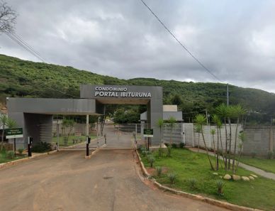 Lote/Terreno à venda, 801m² no Ibituruna, Montes Claros