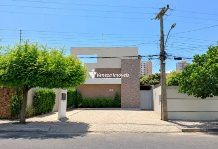 Ponto Comercial com 3 Quartos para alugar, 250m² no Fátima, Teresina