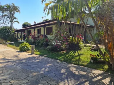 Fazenda/Sítio com 3 Quartos à venda, 430m² no Charneca, Betim