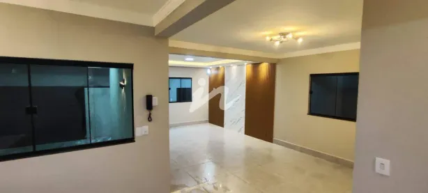 Casa com 4 Quartos à venda, 185m² no Santa Luzia, Uberlândia