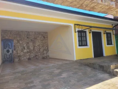 Casa com 3 Quartos à venda, 162m² no Vila Proost de Souza, Campinas