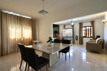 Casa com 3 Quartos para venda ou aluguel, 169m² no Jardim Madalena, Campinas