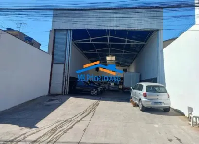 Galpão/Depósito/Armazém à venda, 650m² no Munhoz Júnior, Osasco