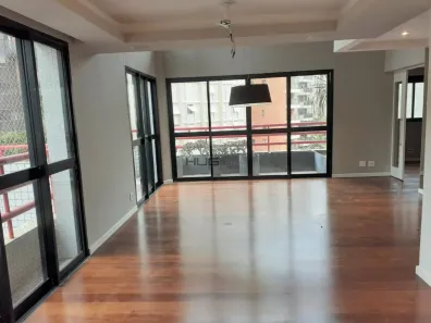 Apartamento com 3 Quartos para alugar, 173m² no Itaim Bibi, São Paulo