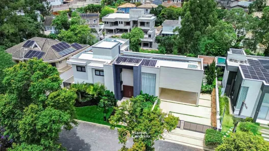 Casa de Condomínio com 4 Quartos à venda, 700m² no São Paulo II, Cotia