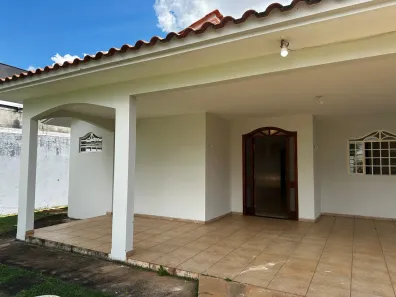 Casa de Condomínio com 4 Quartos para alugar, 200m² no Setor Habitacional Vicente Pires, Brasília