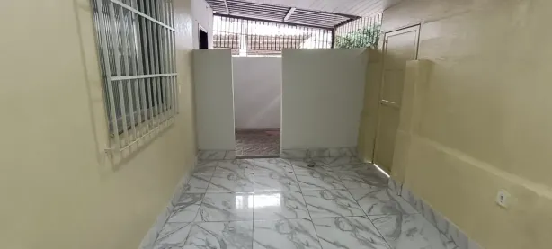 Casa com 1 Quarto para alugar, 45m² no Vista Alegre, Rio de Janeiro