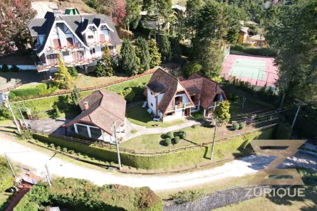 Casa de Condomínio com 5 Quartos à venda, 280m² no Jardim Embaixador, Campos do Jordão