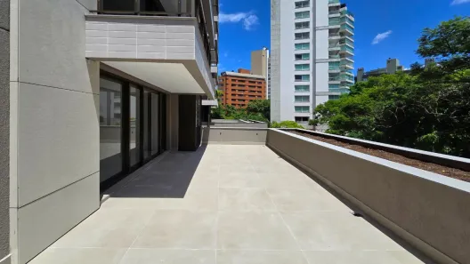 Apartamento com 3 Quartos à venda, 154m² no Três Figueiras, Porto Alegre