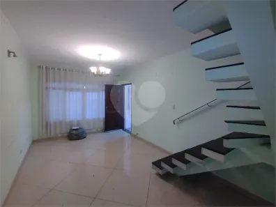 Sobrado com 3 Quartos à venda, 131m² no Vila Paulo Silas, São Paulo