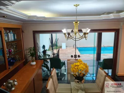 Sobrado com 4 Quartos à venda, 325m² no Parque Hongaro, Sumaré