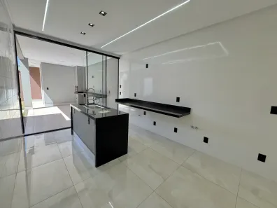 Casa com 3 Quartos à venda, 160m² no Jardim América, Goiânia