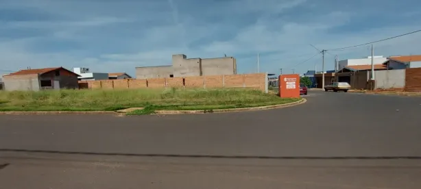 Lote/Terreno à venda, 250m² no Residencial Vista do Horto, Araraquara