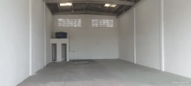 Galpão/Depósito/Armazém para alugar, 200m² no Jardim das Margaridas, Salvador