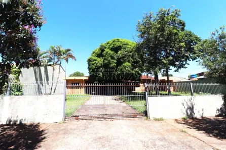 Imóvel Comercial à venda, 145m² no Parque Residencial Joaquim Toledo Piza, Londrina