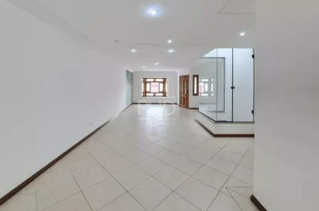 Sobrado com 4 Quartos à venda, 280m² no Nova Petrópolis, São Bernardo do Campo