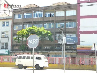 Sala Comercial para alugar, 28m² no Passo da Areia, Porto Alegre