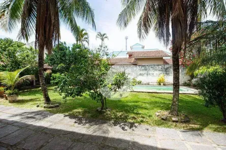 Casa com 4 Quartos à venda, 398m² no Itaipu, Niterói