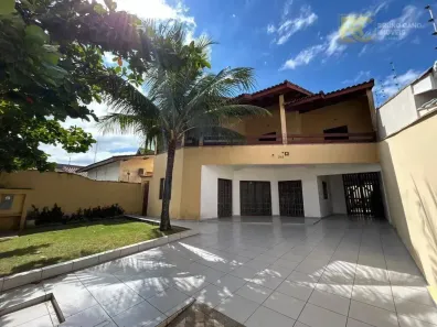 Sobrado com 4 Quartos à venda, 245m² no Bal Stella Maris, Peruíbe