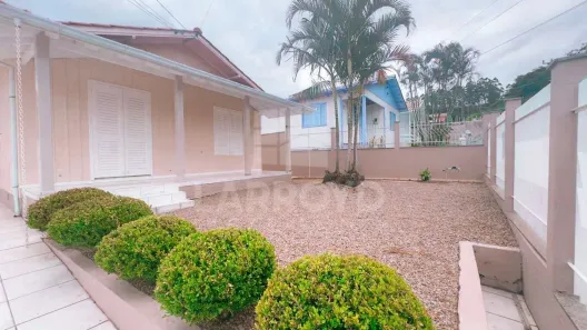 Casa com 3 Quartos à venda, 136m² no Monte Castelo, Tubarão