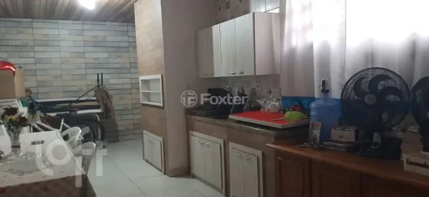 Casa com 2 Quartos à venda, 180m² no Olaria, Canoas