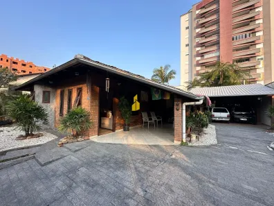 Casa com 3 Quartos à venda, 236m² no Imigrantes, Timbó