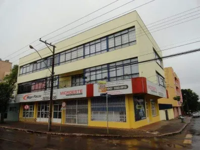 Apartamento com 2 Quartos para alugar, 181m² no Centro, Cascavel