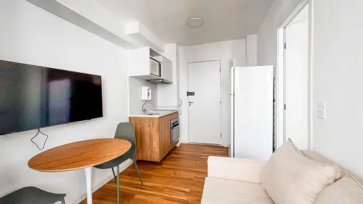 Apartamento com 1 Quarto para alugar, 24m² no Pinheiros, São Paulo