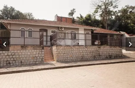 Casa com 2 Quartos à venda, 163m² no Itaum, Joinville